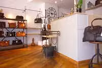 maroquinerie-en-ville-espritcuircom